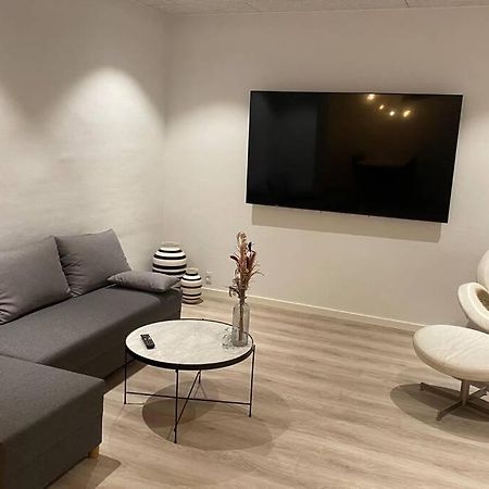 Apartament Central Kaelder Lejlighed Give Zewnętrze zdjęcie